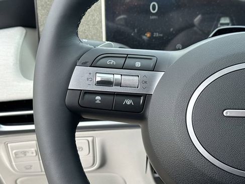 New 2026 Hyundai Tucson Limited image 25