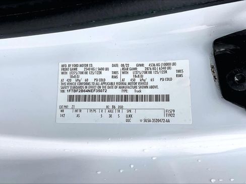Certified 2022 Ford F250 XL w/ STX Appearance Package AWD/4WD image 32