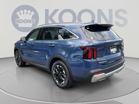 New 2026 Kia Sorento S w/ S Panoramic Sunroof Package FWD image 4