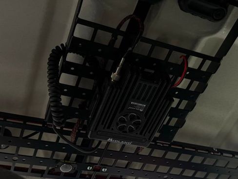 Used 2023 Jeep Gladiator Rubicon w/ Cold Weather Group image 24