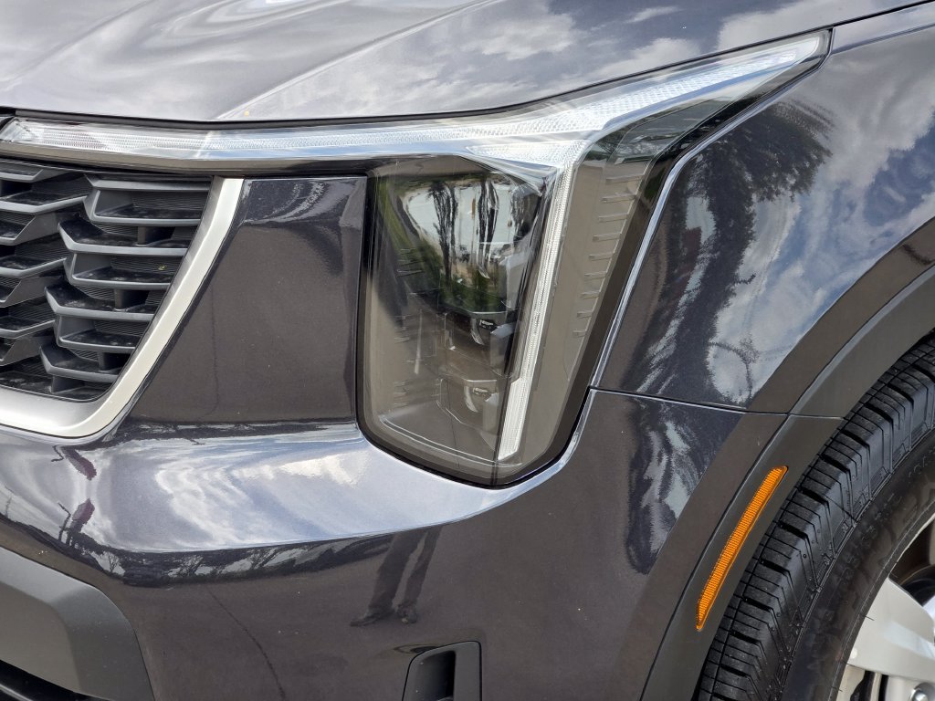 New 2026 Kia Sorento LX FWD image 6