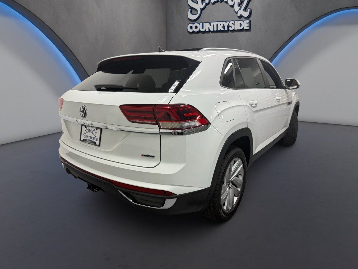 Certified 2020 Volkswagen Atlas Cross Sport SE w/ Panoramic Sunroof Package AWD/4WD image 9
