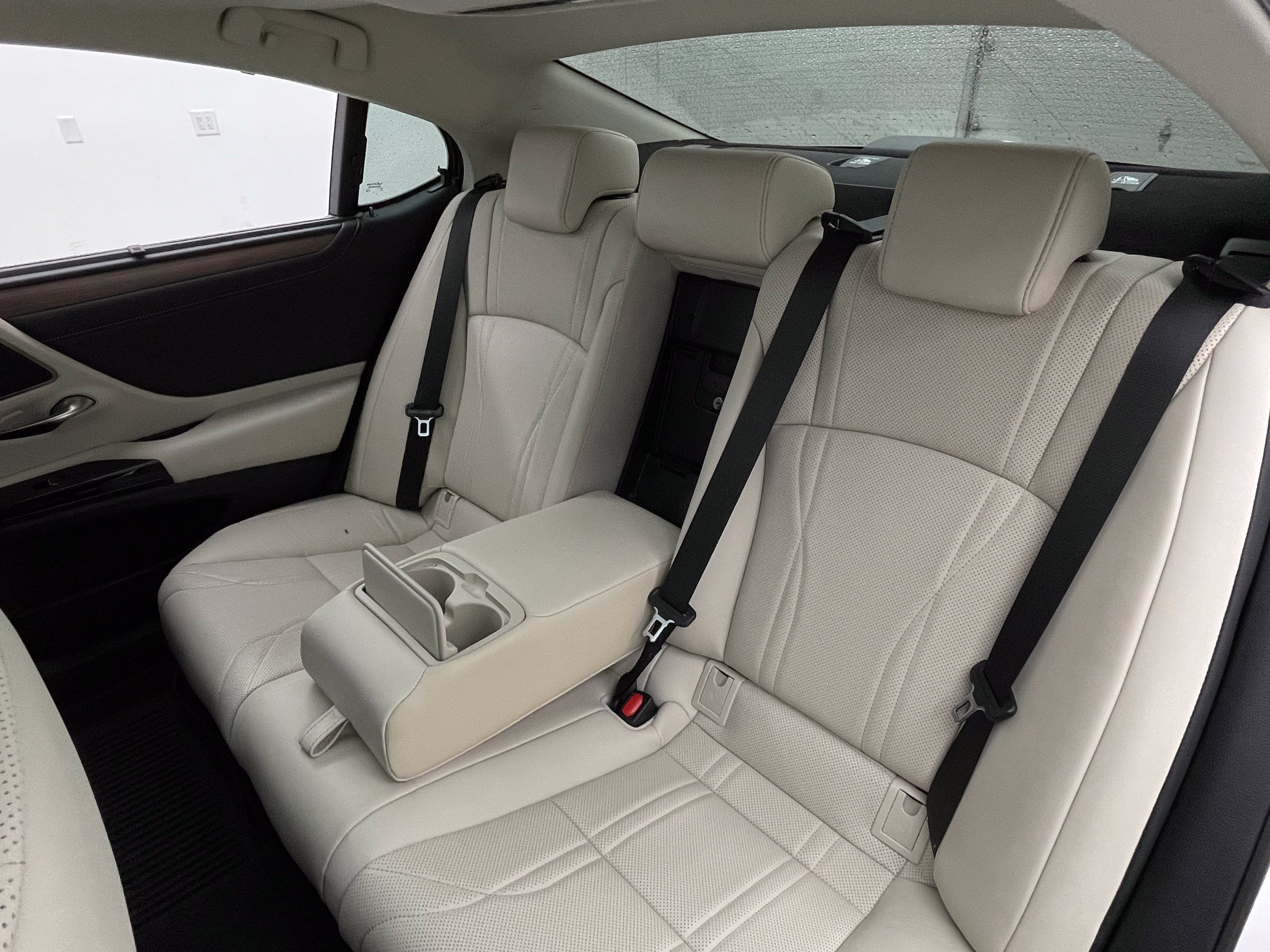 Used 2024 Lexus ES 350 Ultra Luxury w/ Accessory Package (Z2) FWD image 45