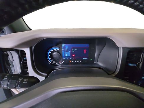 Used 2024 Ford Bronco Wildtrak AWD/4WD image 14