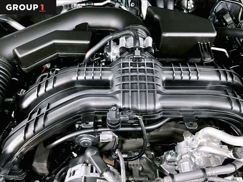 Used 2024 Subaru Crosstrek 2.0i Premium image 17