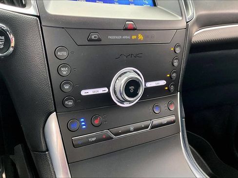 Certified 2020 Ford Edge ST w/ Equipment Group 401A AWD/4WD image 31