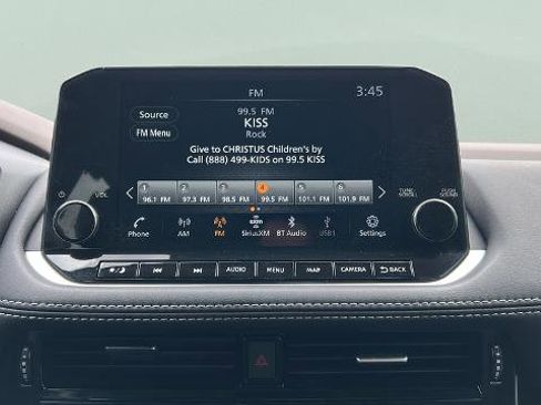 Certified 2023 Nissan Rogue SL w/ SL Premium Package image 16