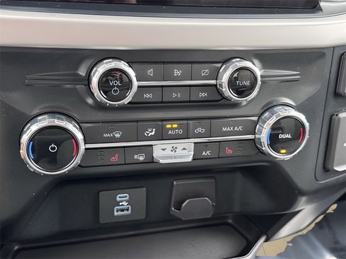 Used 2022 Ford F150 XLT w/ Equipment Group 302A High image 27