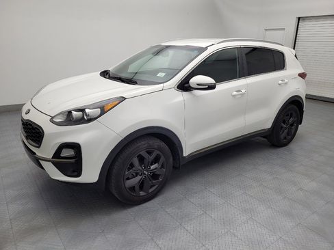 Used 2020 Kia Sportage S AWD/4WD image 2