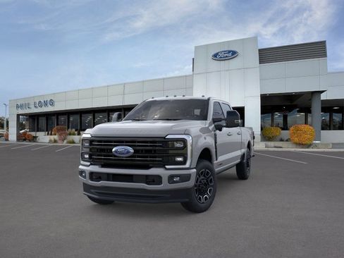 New 2026 Ford F250 Platinum AWD/4WD image 2