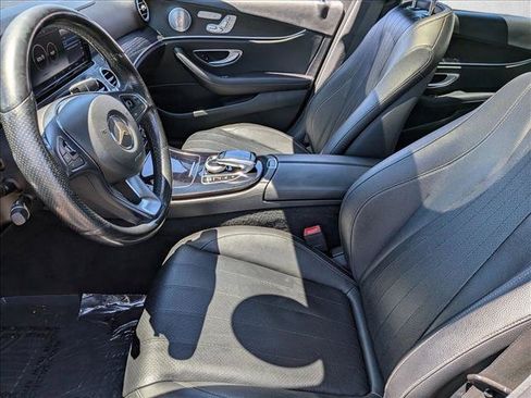 Used 2017 Mercedes-Benz E 300 image 17