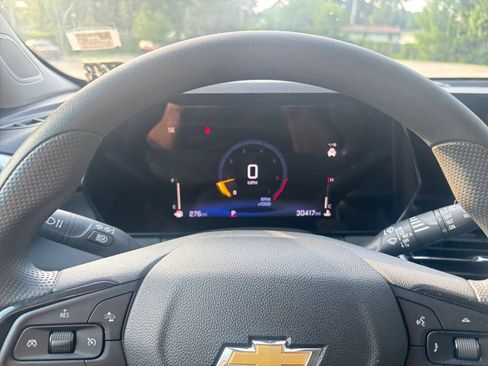 Used 2025 Chevrolet TrailBlazer LT FWD image 39