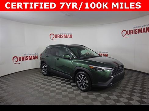 Used 2024 Toyota Corolla Cross XLE image 10