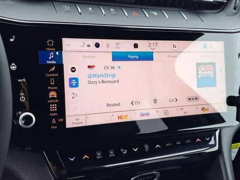 New 2026 Jeep Grand Cherokee Altitude AWD/4WD image 12