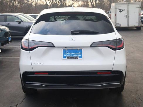 New 2026 Honda HR-V EX-L image 6