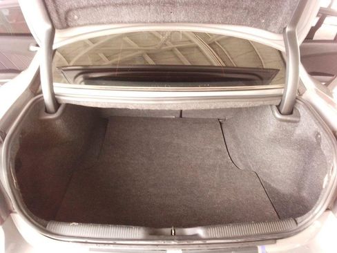 Used 2018 Dodge Charger SXT Plus RWD image 16