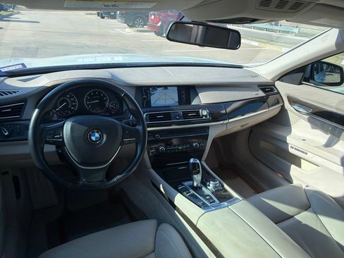Used 2012 BMW 740i RWD image 20