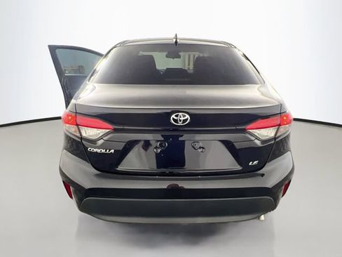 Used 2023 Toyota Corolla LE FWD image 7