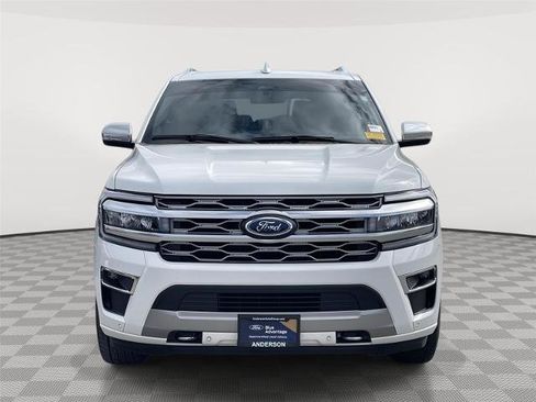 Certified 2023 Ford Expedition Platinum image 4