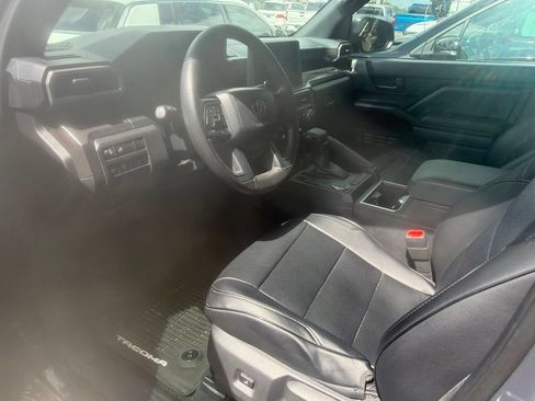 Used 2025 Toyota Tacoma SR5 RWD image 8
