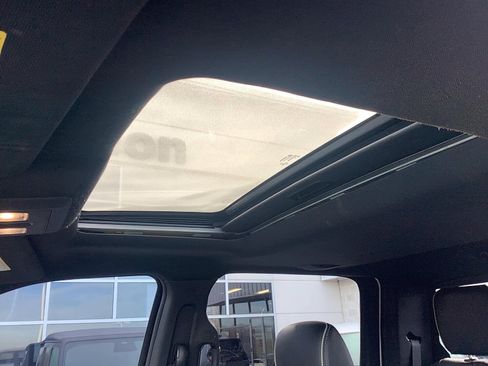 Certified 2016 RAM 1500 Limited image 15