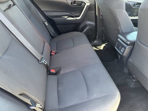 Certified 2025 Toyota RAV4 LE FWD image 17