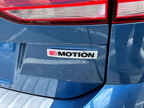 Used 2019 Volkswagen Golf Alltrack SE AWD/4WD image 8