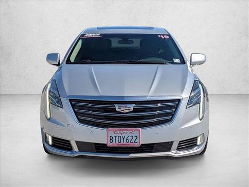 Used 2019 Cadillac XTS Luxury FWD image 2