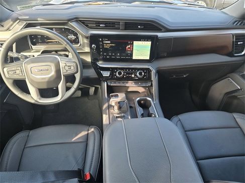Used 2026 GMC Sierra 1500 Denali w/ Denali Reserve Package image 9