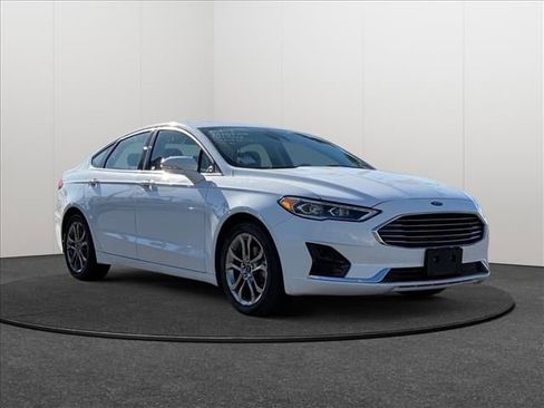 Used 2020 Ford Fusion SEL FWD image 6