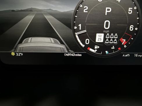 Used 2023 Land Rover Defender 130 First Edition image 6