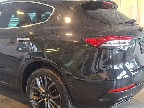 Used 2024 Maserati Levante GT Ultima AWD/4WD image 15