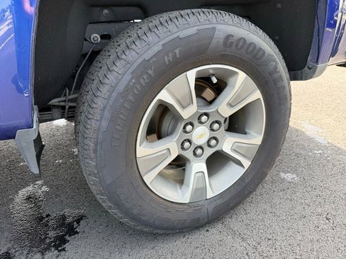 Used 2016 Chevrolet Colorado Z71 AWD/4WD image 29