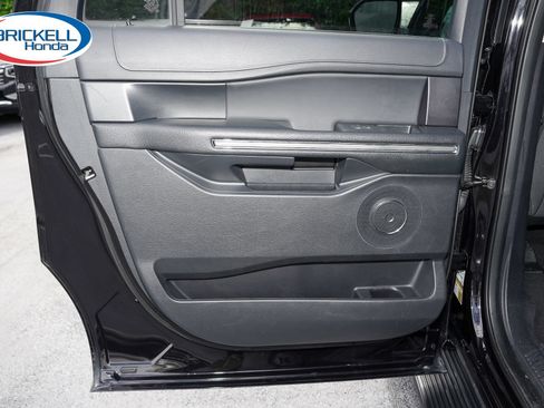 Used 2024 Ford Expedition Max XLT RWD image 13