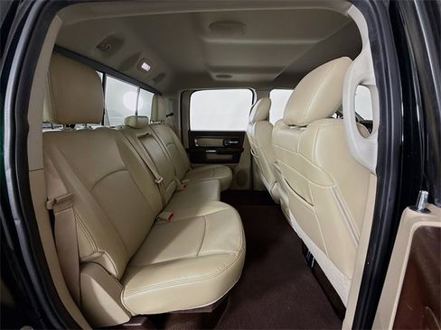 Used 2016 RAM 1500 Laramie w/ Convenience Group image 27