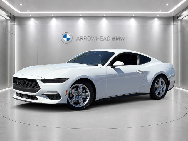 Used 2026 Ford Mustang Coupe RWD image 1