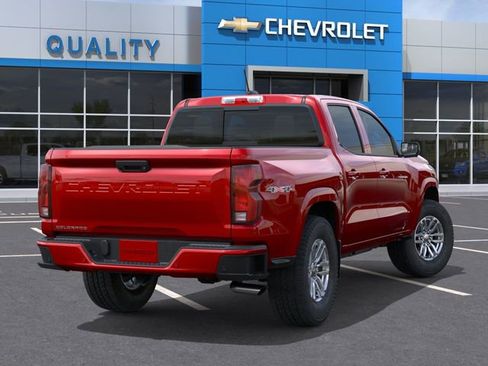 New 2025 Chevrolet Colorado LT w/ LT Convenience Package AWD/4WD image 4