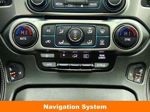 Used 2018 Chevrolet Tahoe Premier AWD/4WD image 18