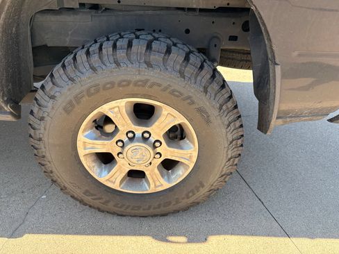 Used 2024 RAM 2500 Lone Star w/ Sport Appearance Package AWD/4WD image 12