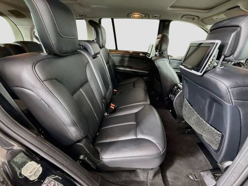 Used 2012 Mercedes-Benz GL 450 4MATIC image 30