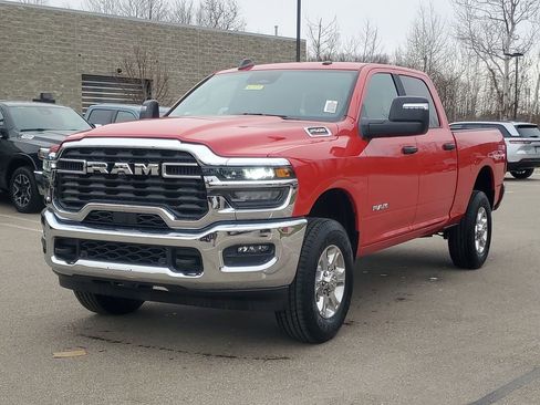 New 2026 RAM 2500 Big Horn AWD/4WD image 2