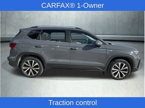 Used 2022 Volkswagen Taos SE image 9