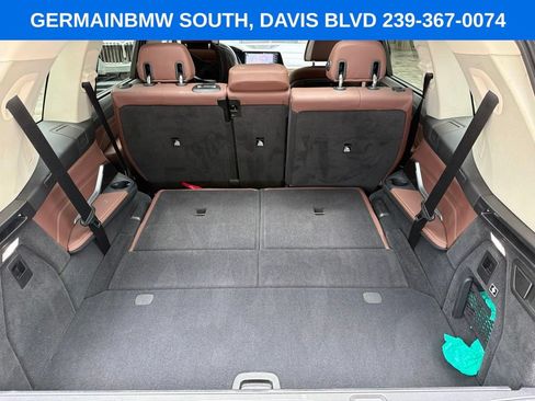 Used 2020 BMW X7 xDrive40i w/ Premium Package AWD/4WD image 25