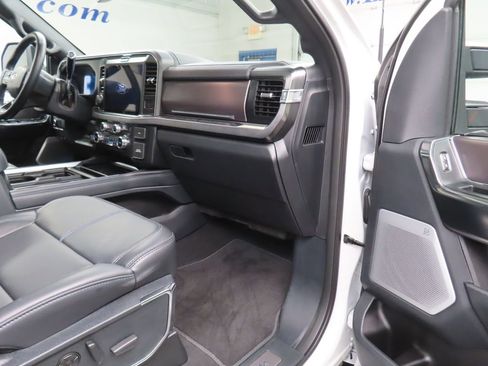 Used 2026 Ford F250 Platinum AWD/4WD image 45