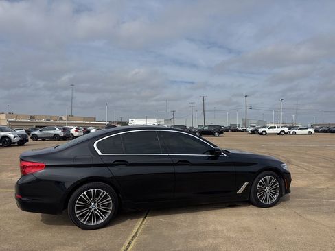 Used 2019 BMW 530i xDrive w/ Convenience Package image 28