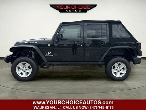 Used 2015 Jeep Wrangler Unlimited Rubicon w/ Dual Top Group AWD/4WD image 2