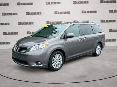 Used 2017 Toyota Sienna XLE Premium