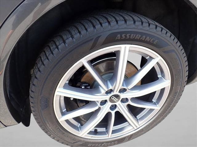 Used 2022 Audi SQ5 Premium w/ Convenience Package AWD/4WD image 7