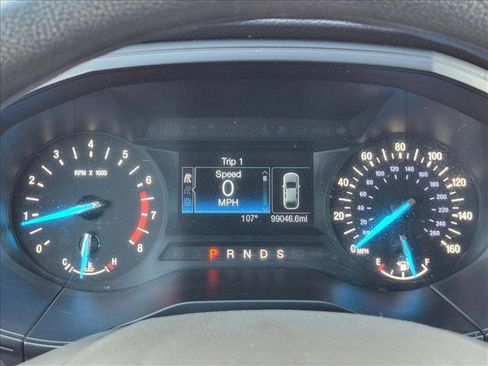 Used 2019 Ford Edge SE FWD image 10