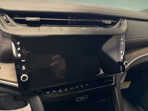 New 2026 Jeep Grand Cherokee Limited AWD/4WD image 13